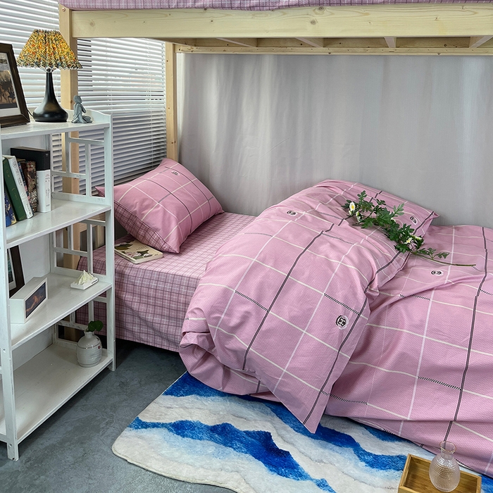 91家纺网 家纺一手货源 找家纺 云梦2025新款全棉印花学生宿舍套件 鎏金时代