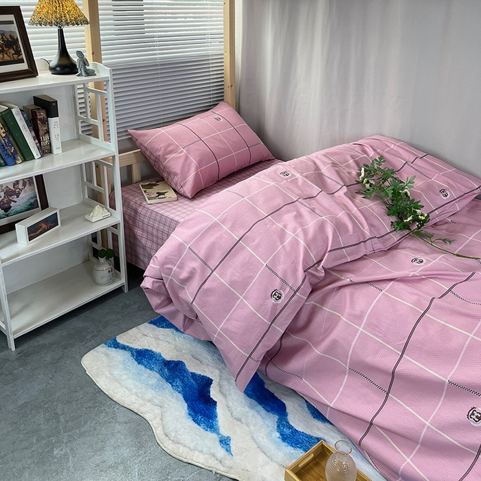 91家纺网 家纺一手货源 找家纺 云梦2025新款全棉印花学生宿舍套件 鎏金时代