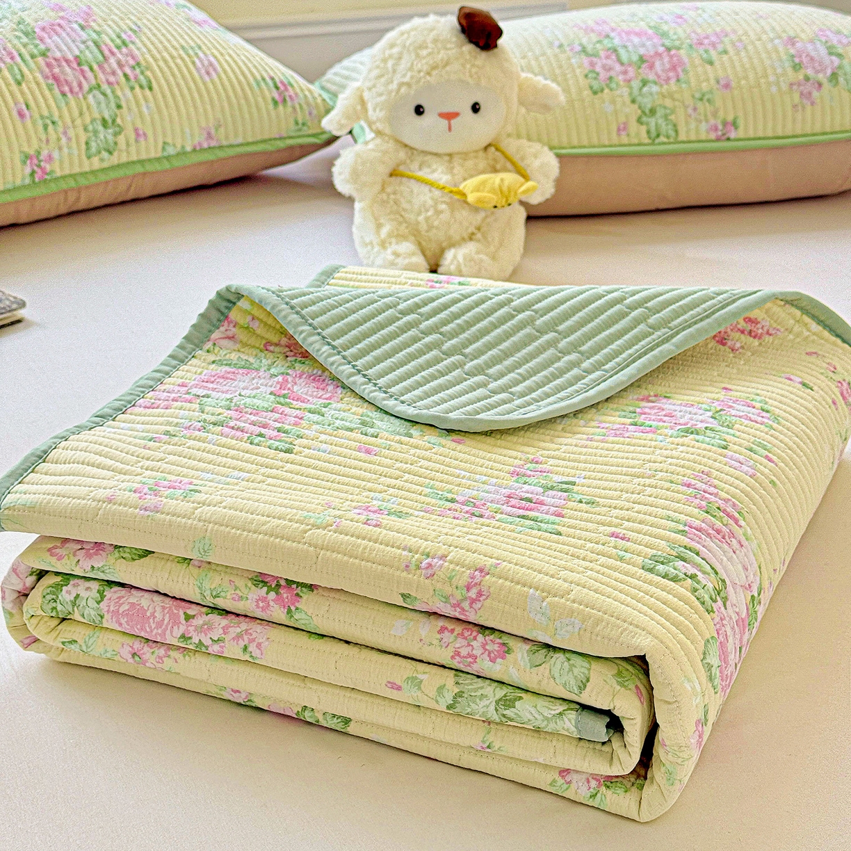 91家纺网 家纺一手货源 找家纺 恒尚居 2025新款云感床褥垫双层皱皱纱学生软床垫床护垫-四季款-系列二 花仙子