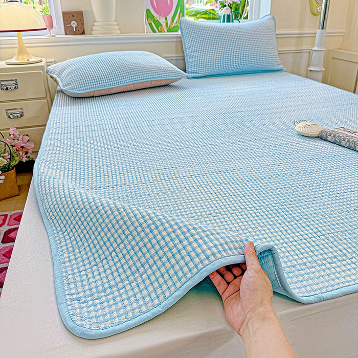 91家纺网 家纺一手货源 找家纺 恒尚居 2025新款云感床褥垫双层皱皱纱学生软床垫床护垫-四季款-系列二 天蓝格