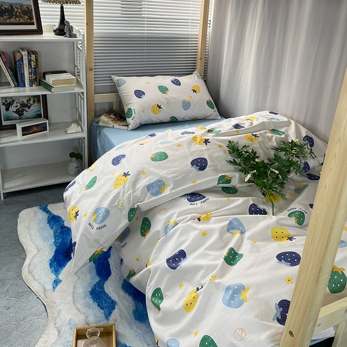 91家纺网 家纺一手货源 找家纺 云梦2025新款全棉印花学生宿舍套件 星宇织梦