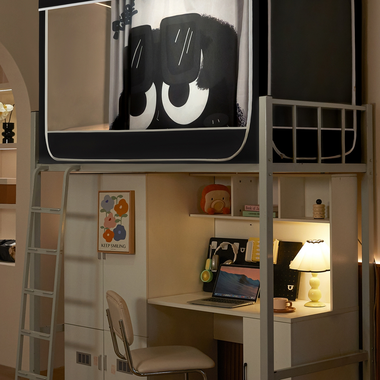 91家纺网 家纺一手货源 找家纺 冉美家纺 2025U型坐床烤学生漆支架蚊帐 摆烂芝麻球