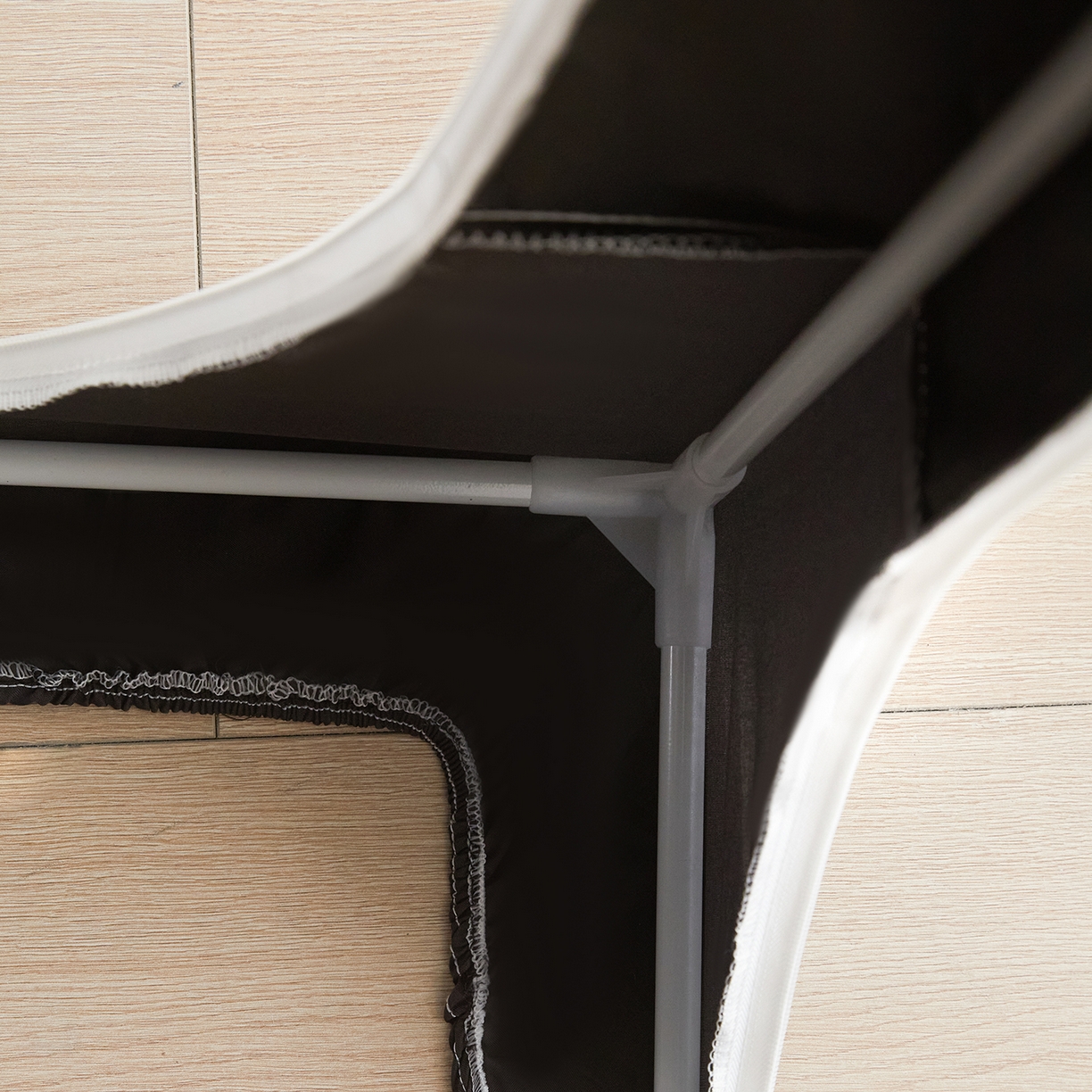 91家纺网 家纺一手货源 找家纺 冉美家纺 2025U型坐床烤学生漆支架蚊帐 俏皮猫咪