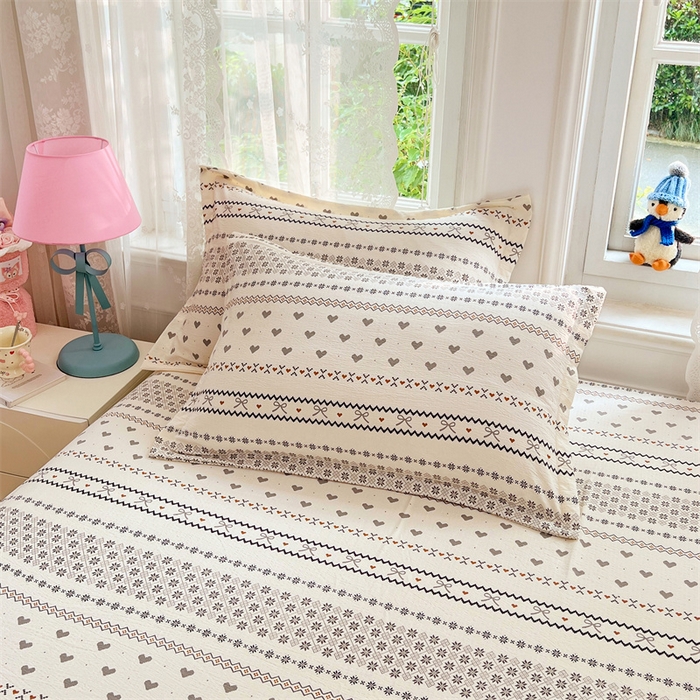 91家纺网 家纺一手货源 找家纺 梦舒羽 2025新款云感双层纱印花枕套宿舍单人枕芯套一对装枕头套 遇见浪漫