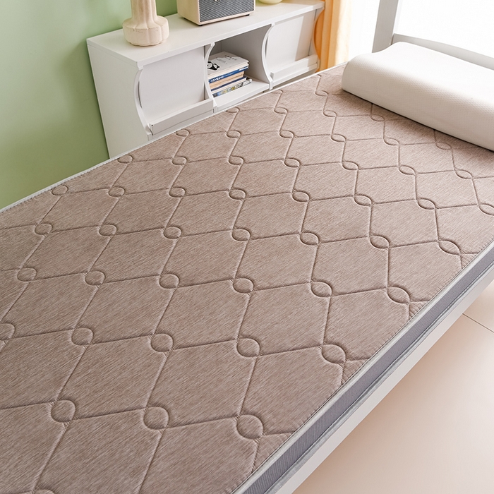 91家纺网 家纺一手货源 找家纺 美克家居 2025新款5D立体科技亲肤舒适简约居家磨毛立体边床垫学生床垫 立体床垫-大方咖