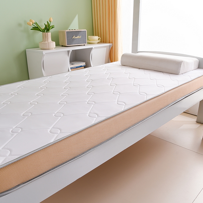 91家纺网 家纺一手货源 找家纺 美克家居 2025新款5D立体科技亲肤舒适简约居家磨毛立体边床垫学生床垫 立体床垫-大方白