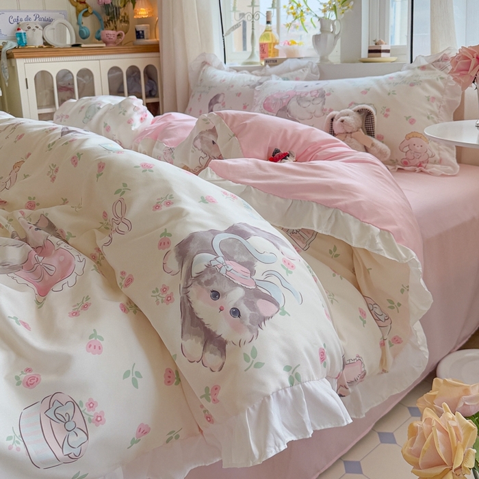 91家纺网 家纺一手货源 找家纺 慕澄家纺 2025新款小清新花边款水洗棉四件套-第二波 花边款-爱心花朵猫