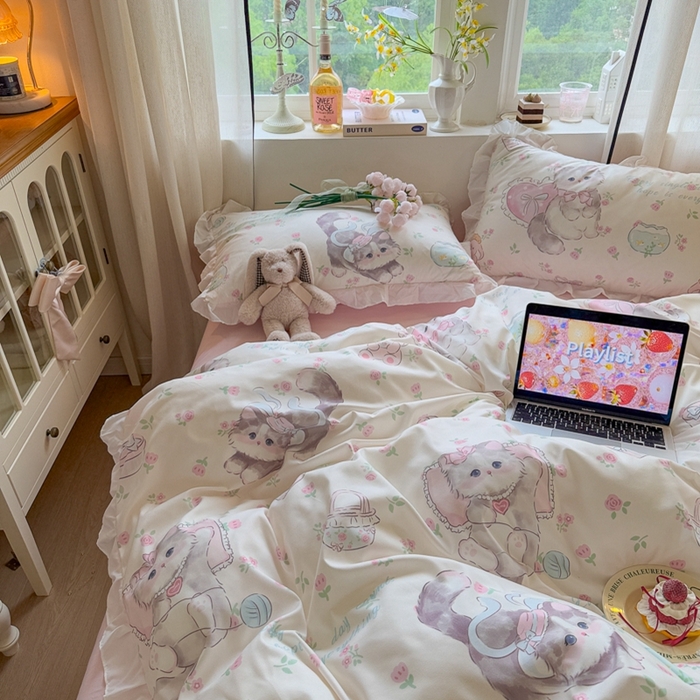 91家纺网 家纺一手货源 找家纺 慕澄家纺 2025新款小清新花边款水洗棉四件套-第二波 花边款-爱心花朵猫