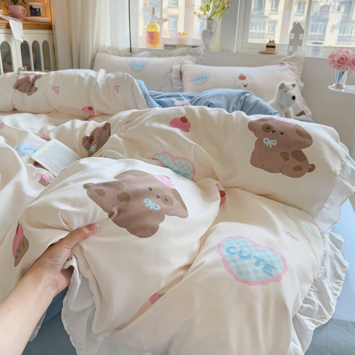 91家纺网 家纺一手货源 找家纺 慕澄家纺 2025新款小清新花边款水洗棉四件套-第二波 花边款-蛋糕甜心犬