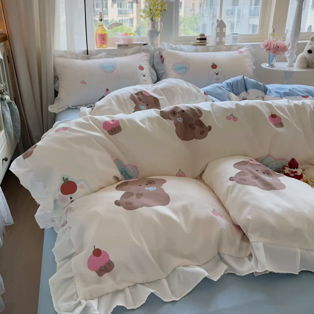91家纺网 家纺一手货源 找家纺 慕澄家纺 2025新款小清新花边款水洗棉四件套-第二波 花边款-蛋糕甜心犬