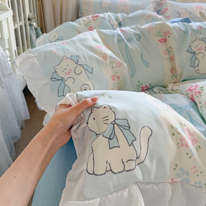 91家纺网 家纺一手货源 找家纺 慕澄家纺 2025新款小清新花边款水洗棉四件套-第二波 花边款-撒娇猫咪