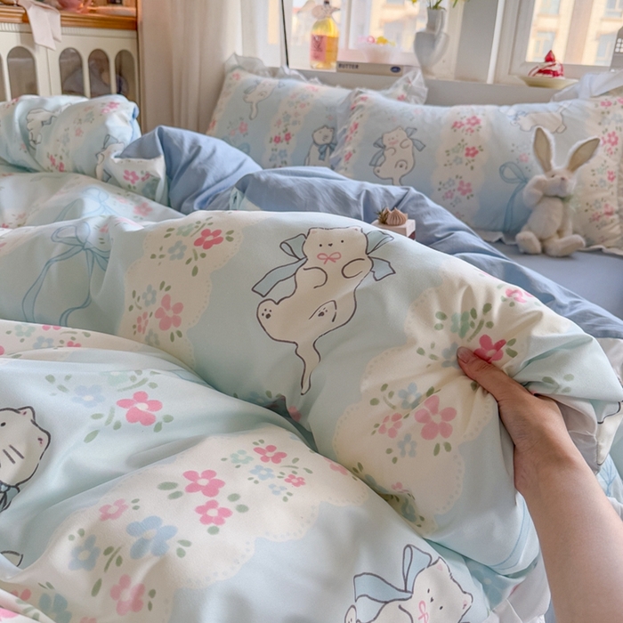 91家纺网 家纺一手货源 找家纺 慕澄家纺 2025新款小清新花边款水洗棉四件套-第二波 花边款-撒娇猫咪