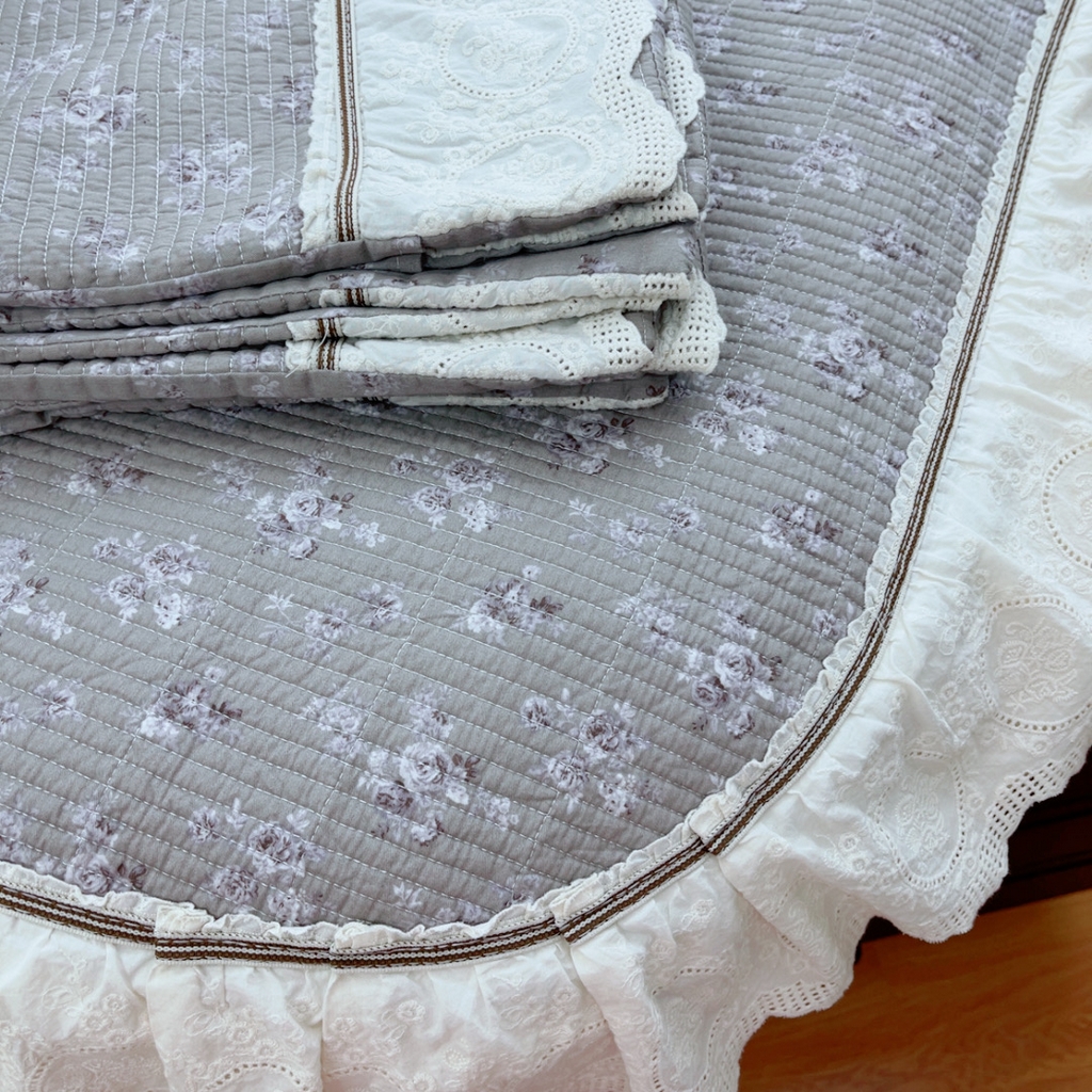 91家纺网 家纺一手货源 找家纺 暖居 2025新款法式13370高密小碎花40支全棉纯棉床盖四件套 墨染