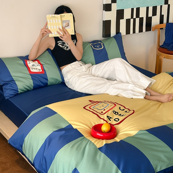 91家纺网 家纺一手货源 找家纺 （总）RYB红黄兰 2025新款孟菲斯系列60s长绒棉刺绣全棉数码印花四件套