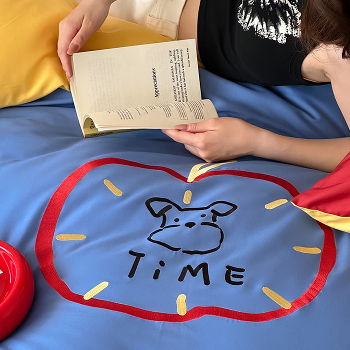 91家纺网 家纺一手货源 找家纺 RYB红黄兰 2025新款孟菲斯系列60s长绒棉刺绣全棉数码印花四件套 蒙德里安小狗