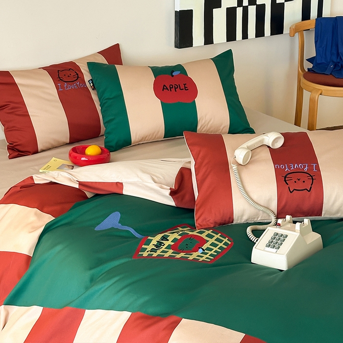 91家纺网 家纺一手货源 找家纺 RYB红黄兰 2025新款孟菲斯系列60s长绒棉刺绣全棉数码印花四件套 马蒂斯小猫