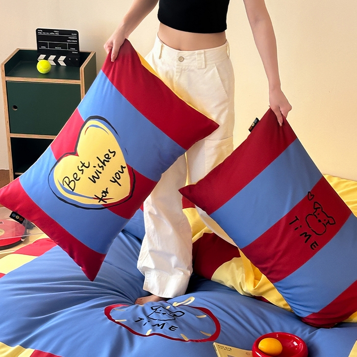 91家纺网 家纺一手货源 找家纺 RYB红黄兰 2025新款孟菲斯系列60s长绒棉刺绣全棉数码印花四件套 蒙德里安小狗