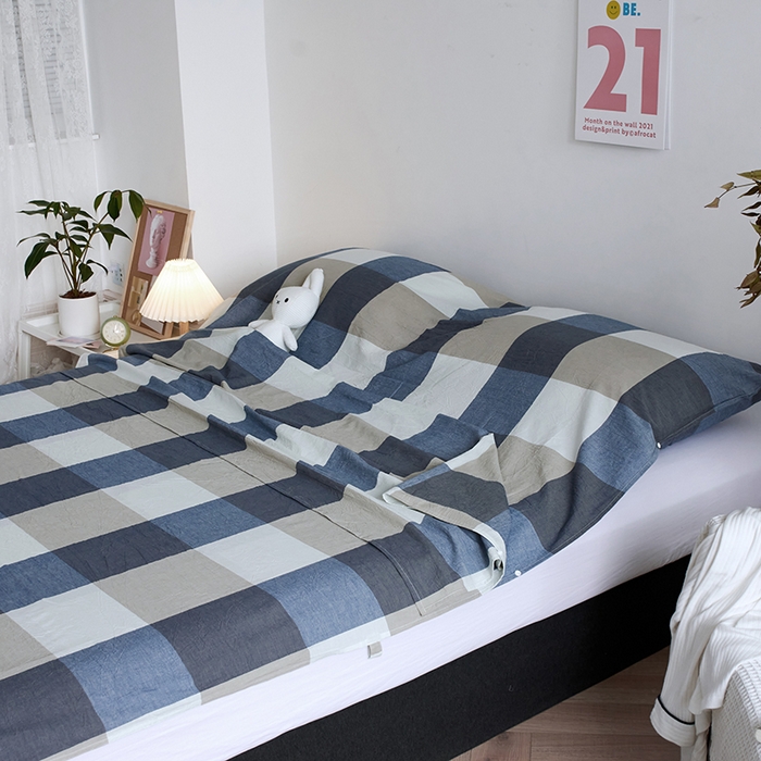 91家纺网 家纺一手货源 找家纺 猪先生2025新款全棉水洗棉旅行隔脏睡袋 蓝白大格