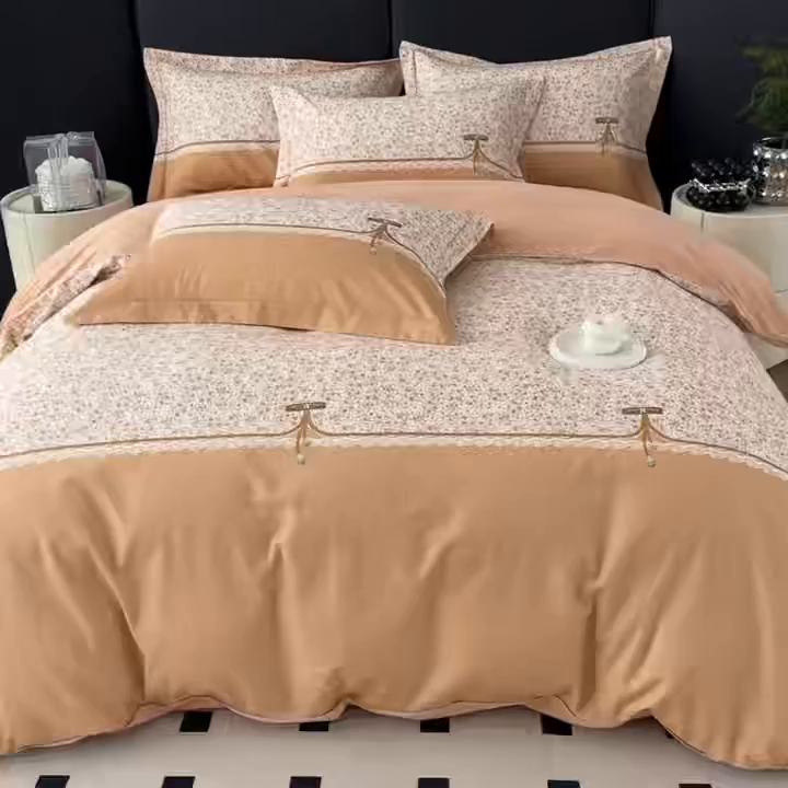 91家纺网 家纺一手货源 找家纺 艾迪尚家纺 2025新款云感超柔全棉磨毛印花四件套系列 芳菲-黄