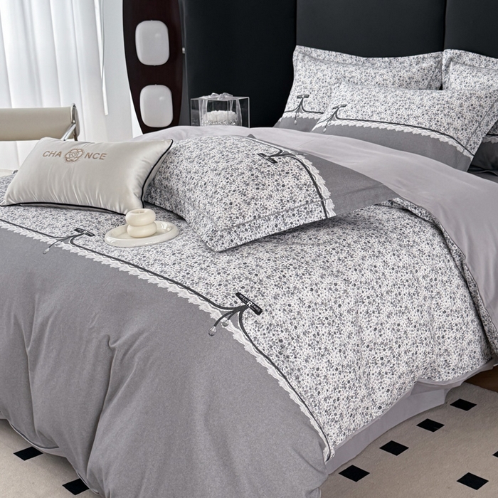 91家纺网 家纺一手货源 找家纺 艾迪尚家纺 2025新款云感超柔全棉磨毛印花单品床笠系列 芳菲-灰