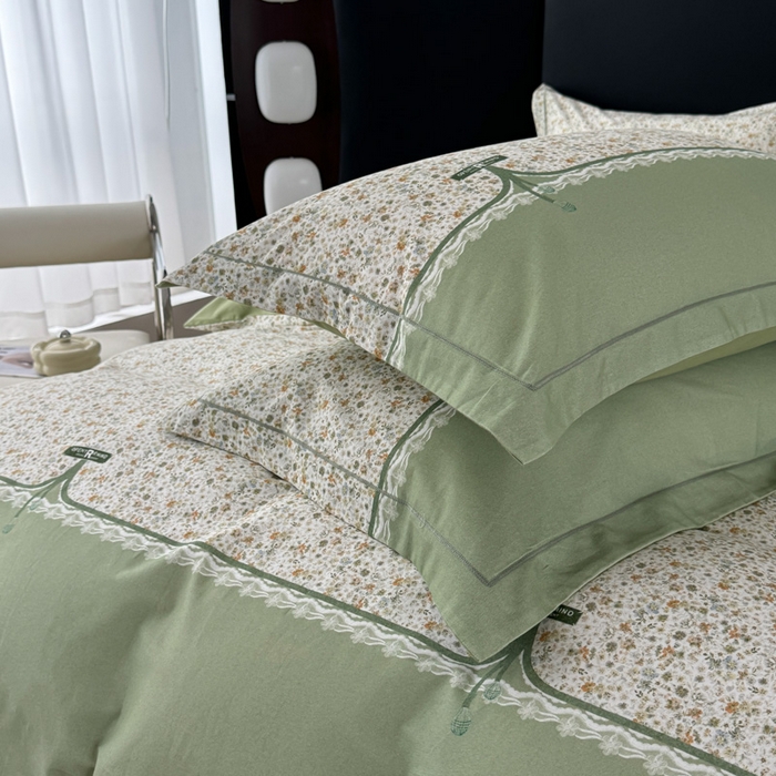 91家纺网 家纺一手货源 找家纺 艾迪尚家纺 2025新款云感超柔全棉磨毛印花单品被套系列 芳菲-绿