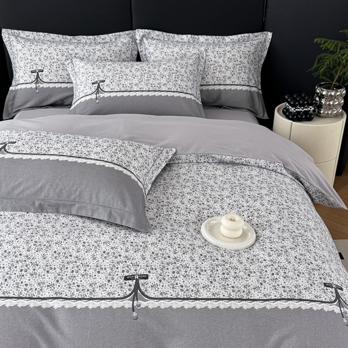 91家纺网 家纺一手货源 找家纺 艾迪尚家纺 2025新款云感超柔全棉磨毛印花单品枕套系列 芳菲-灰