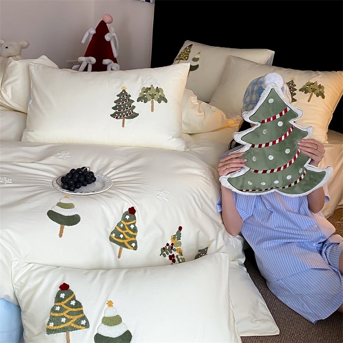 91家纺网 家纺一手货源 找家纺 初拾 2025新款100s澳棉毛巾绣四件套-星落圣诞 星落圣诞—奶油蓝