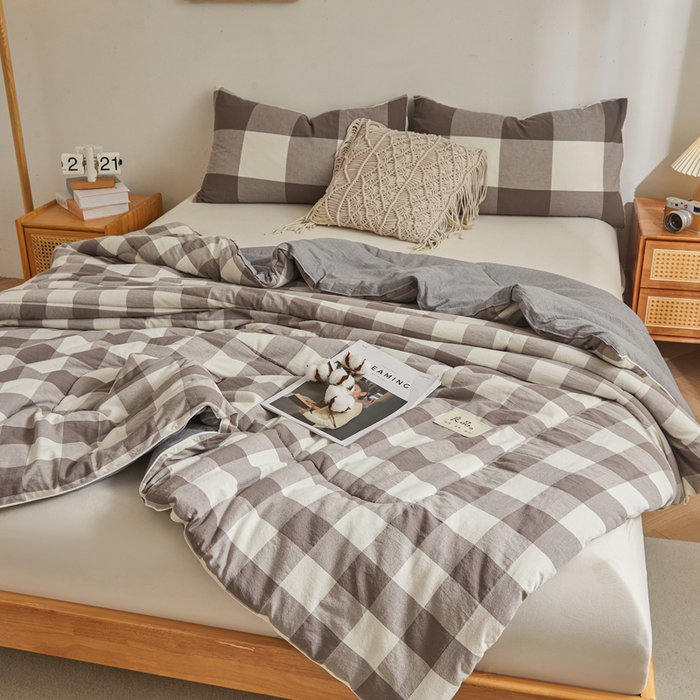 91家纺网 家纺一手货源 找家纺 梦初语2025新款棉花被新疆棉花被棉絮春秋被冬被学生单人宿舍棉被褥被子被芯四季  灰中格