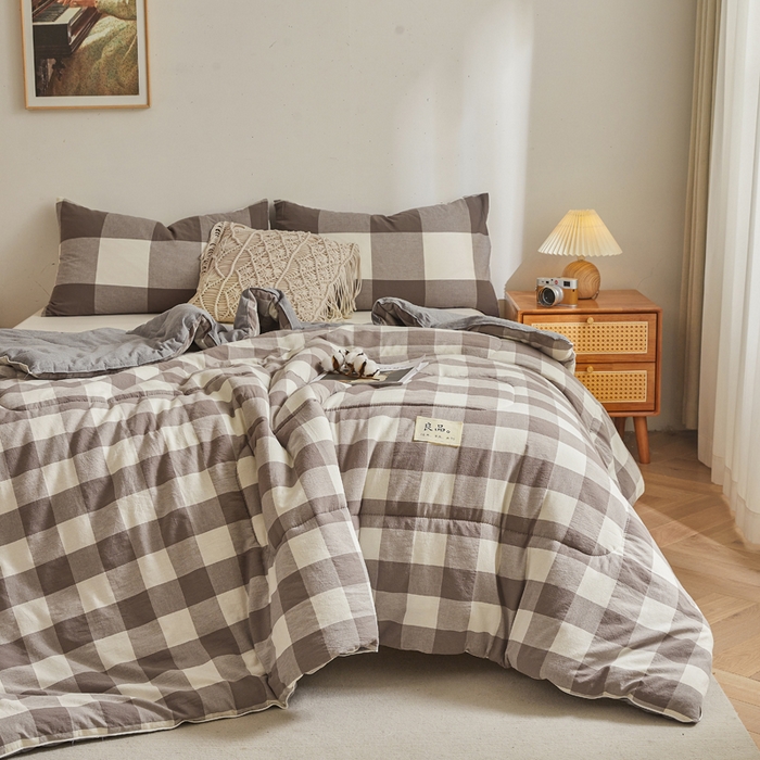 91家纺网 家纺一手货源 找家纺 梦初语2025新款棉花被新疆棉花被棉絮春秋被冬被学生单人宿舍棉被褥被子被芯四季  灰中格