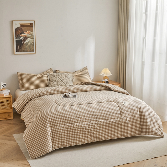 91家纺网 家纺一手货源 找家纺 梦初语2025新款棉花被新疆棉花被棉絮春秋被冬被学生单人宿舍棉被褥被子被芯四季  咖小格