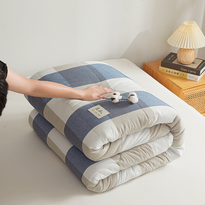 91家纺网 家纺一手货源 找家纺 梦初语2025新款棉花被新疆棉花被棉絮春秋被冬被学生单人宿舍棉被褥被子被芯四季  蓝大格