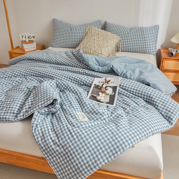 91家纺网 家纺一手货源 找家纺 梦初语2025新款棉花被新疆棉花被棉絮春秋被冬被学生单人宿舍棉被褥被子被芯四季  蓝小格