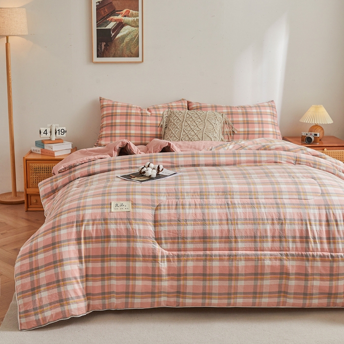 91家纺网 家纺一手货源 找家纺 梦初语2025新款棉花被新疆棉花被棉絮春秋被冬被学生单人宿舍棉被褥被子被芯四季  温馨格