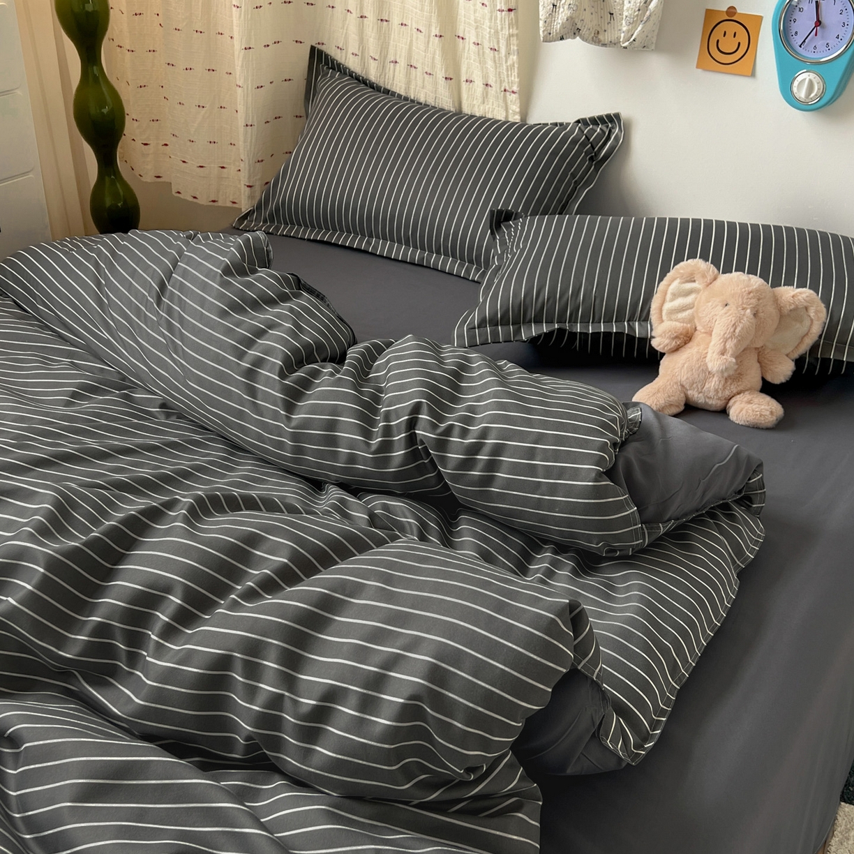 91家纺网 家纺一手货源 找家纺 楠沐家纺 2025新款格子系列芦荟棉四件套 拿铁