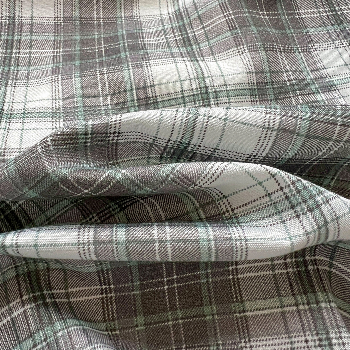 91家纺网 家纺一手货源 找家纺 楠沐家纺 2025新款格子系列芦荟棉四件套 洛可可灰