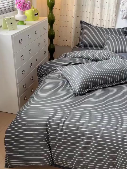 91家纺网 家纺一手货源 找家纺 楠沐家纺 2025新款格子系列芦荟棉四件套 拿铁