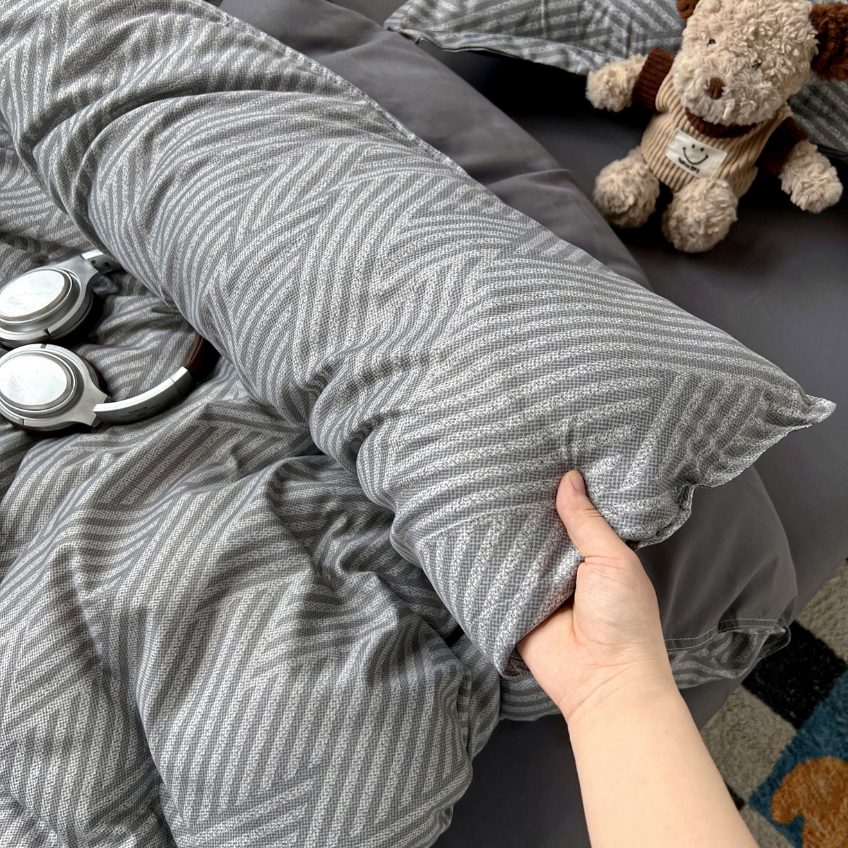 91家纺网 家纺一手货源 找家纺 楠沐家纺 2025新款格子系列亲肤芦荟棉磨毛单被套 勒夫