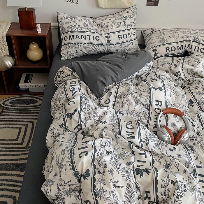 91家纺网 家纺一手货源 找家纺 梦卓家纺 2025新款亲肤超柔印花水洗棉四件套 赫本风情