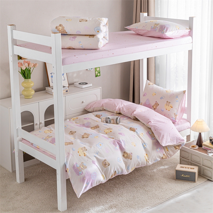 91家纺网 家纺一手货源 找家纺 红馆 2025新款开学季三件套学生上下铺  萌萌泡泡浴