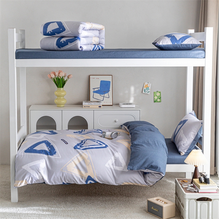 91家纺网 家纺一手货源 找家纺 红馆 2025新款开学季三件套学生上下铺 肌理三角