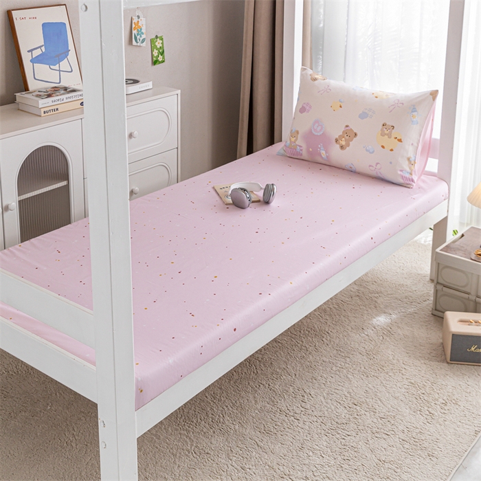 91家纺网 家纺一手货源 找家纺 红馆 2025新款开学季三件套学生上下铺  萌萌泡泡浴