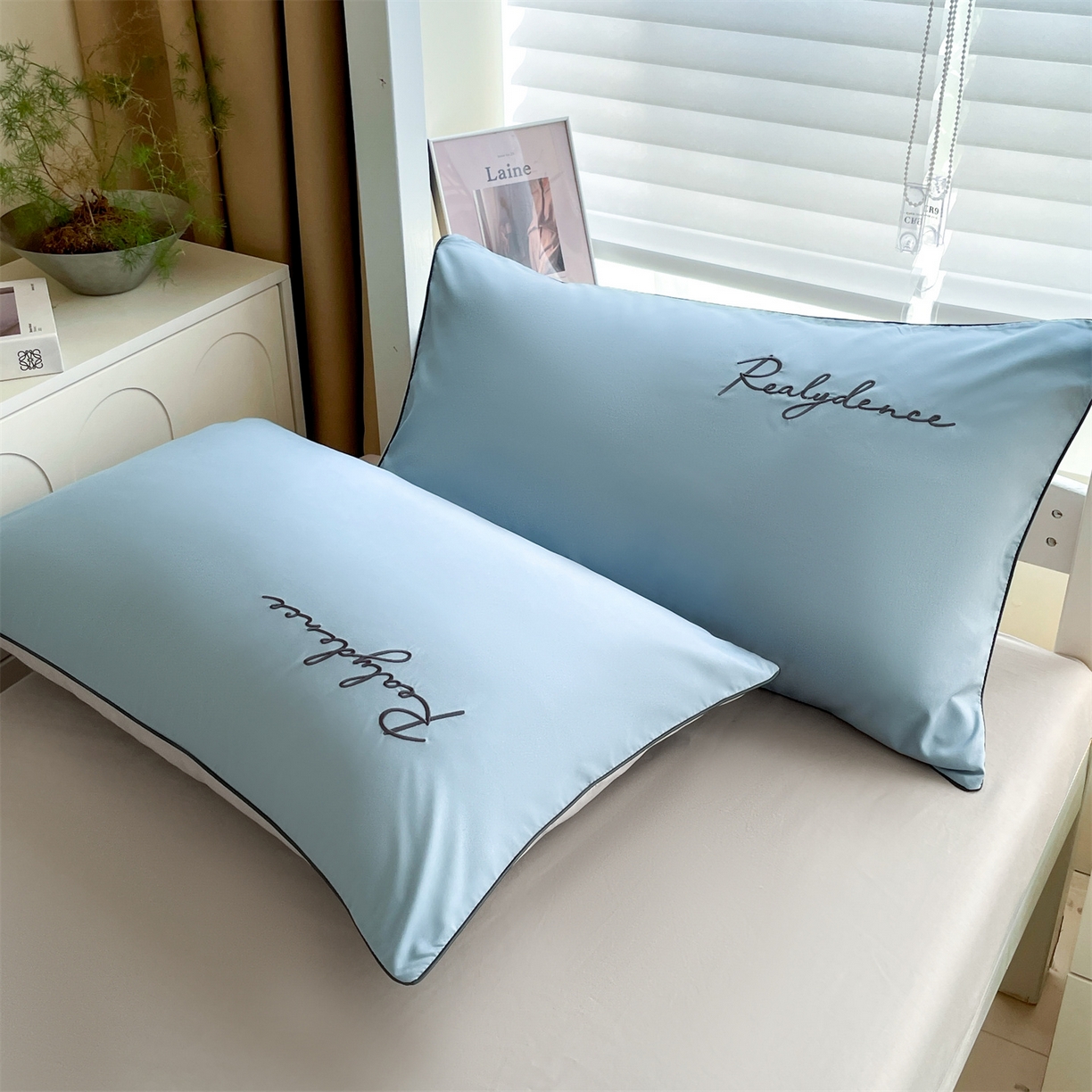 91家纺网 家纺一手货源 找家纺 笙意家纺 2025新款亲肤水洗棉麻绳款学生三件套-安琪系列 安琪-海清+山灰