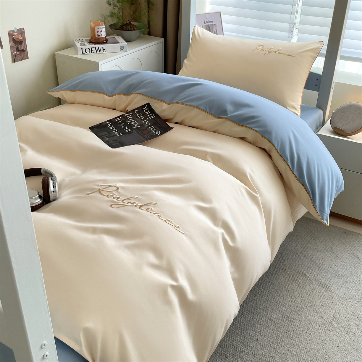 91家纺网 家纺一手货源 找家纺 笙意家纺 2025新款亲肤水洗棉麻绳款学生三件套-安琪系列 安琪-奶昔白+海清