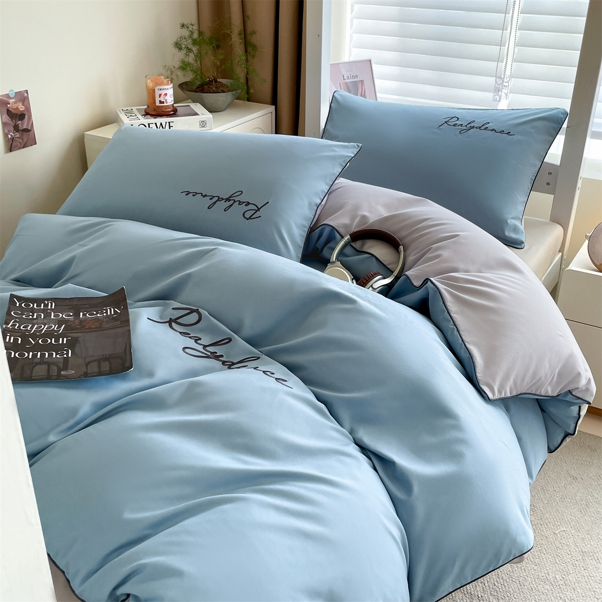 91家纺网 家纺一手货源 找家纺 笙意家纺 2025新款亲肤水洗棉麻绳款学生三件套-安琪系列 安琪-海清+山灰