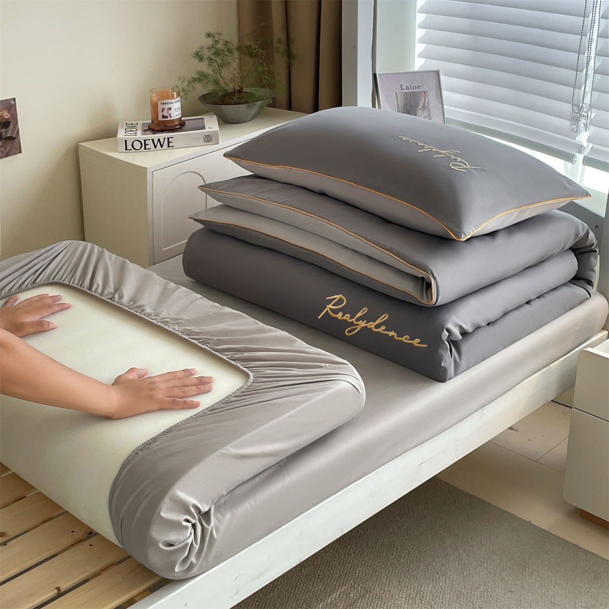 91家纺网 家纺一手货源 找家纺 笙意家纺 2025新款亲肤水洗棉麻绳款学生三件套-安琪系列 安琪-中灰+山灰