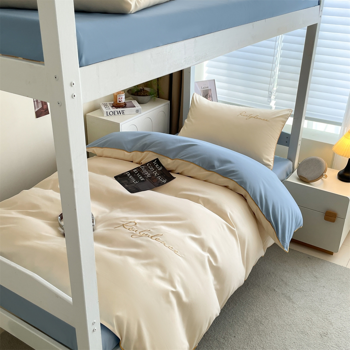 91家纺网 家纺一手货源 找家纺 笙意家纺 2025新款亲肤水洗棉麻绳款学生三件套-安琪系列 安琪-奶昔白+海清