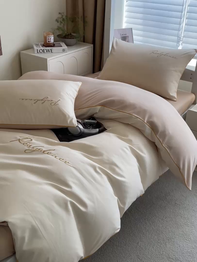 91家纺网 家纺一手货源 找家纺 笙意家纺 2025新款亲肤水洗棉麻绳款学生三件套-安琪系列 安琪-奶昔白+奶茶