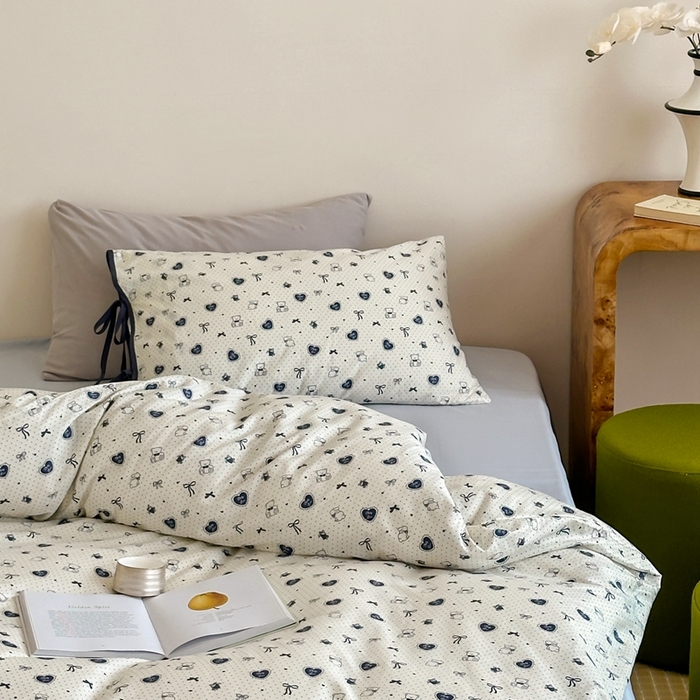 91家纺网 家纺一手货源 找家纺 尺素2025新款 纯棉蝴蝶结绑带款四件套少女心可爱枕套儿童卡通纯棉三件套1.8床笠加大床单民宿床品 绑带款熊熊乐园-浅蓝