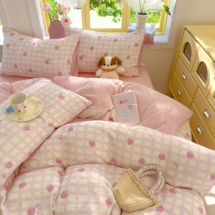 91家纺网 家纺一手货源 找家纺 颜选2025新款105克加厚双层纱木棉四件套（含买家秀） 草莓蝴蝶结