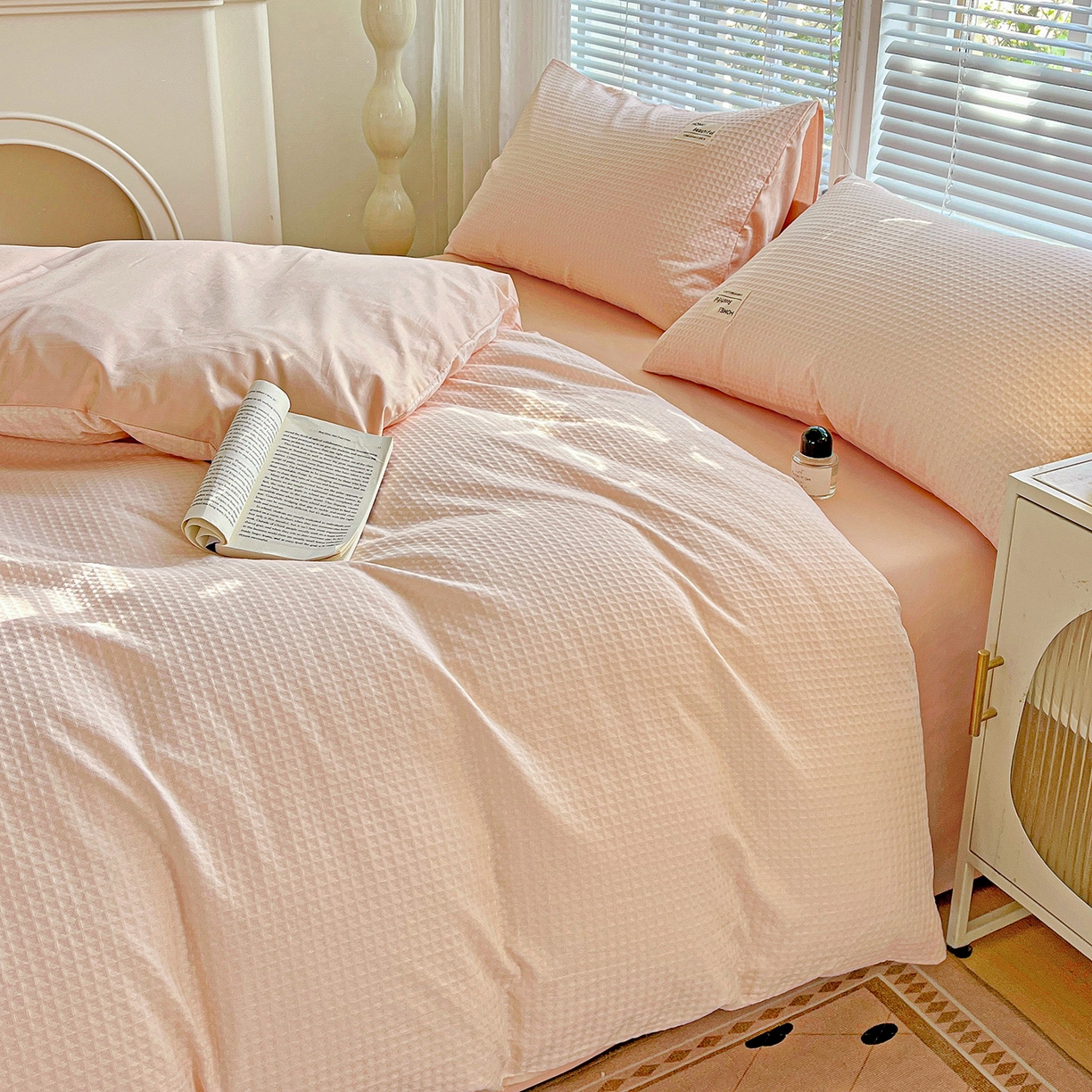 91家纺网 家纺一手货源 找家纺 慕尚家纺 2025新款高端40s加厚款全棉纯棉纯色四件套 少女粉